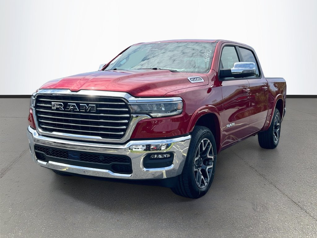New 2026 RAM 1500 Laramie AWD/4WD image 3