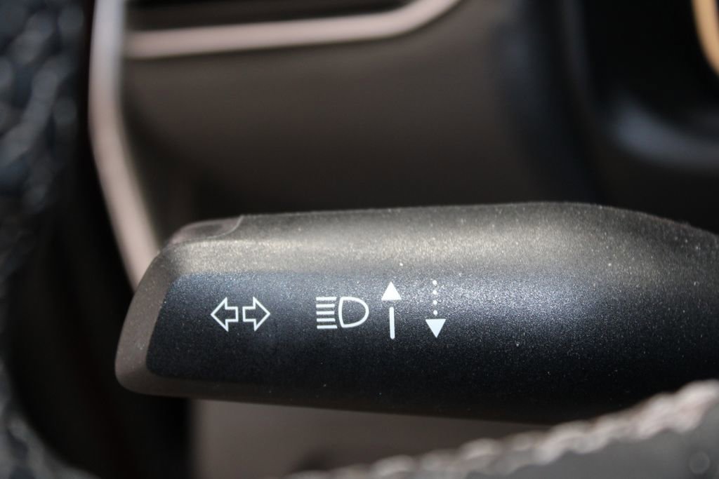 Used 2024 Jeep Wagoneer Series III AWD/4WD image 44