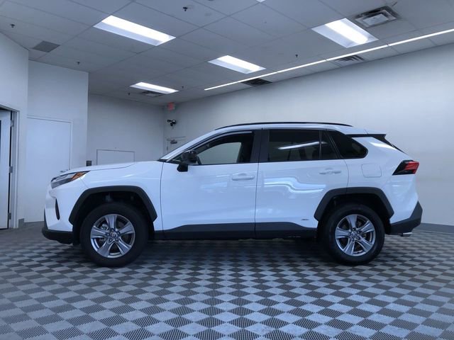 Certified 2025 Toyota RAV4 LE AWD/4WD image 11