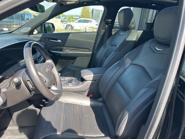 Used 2024 Cadillac XT4 Sport AWD/4WD image 13