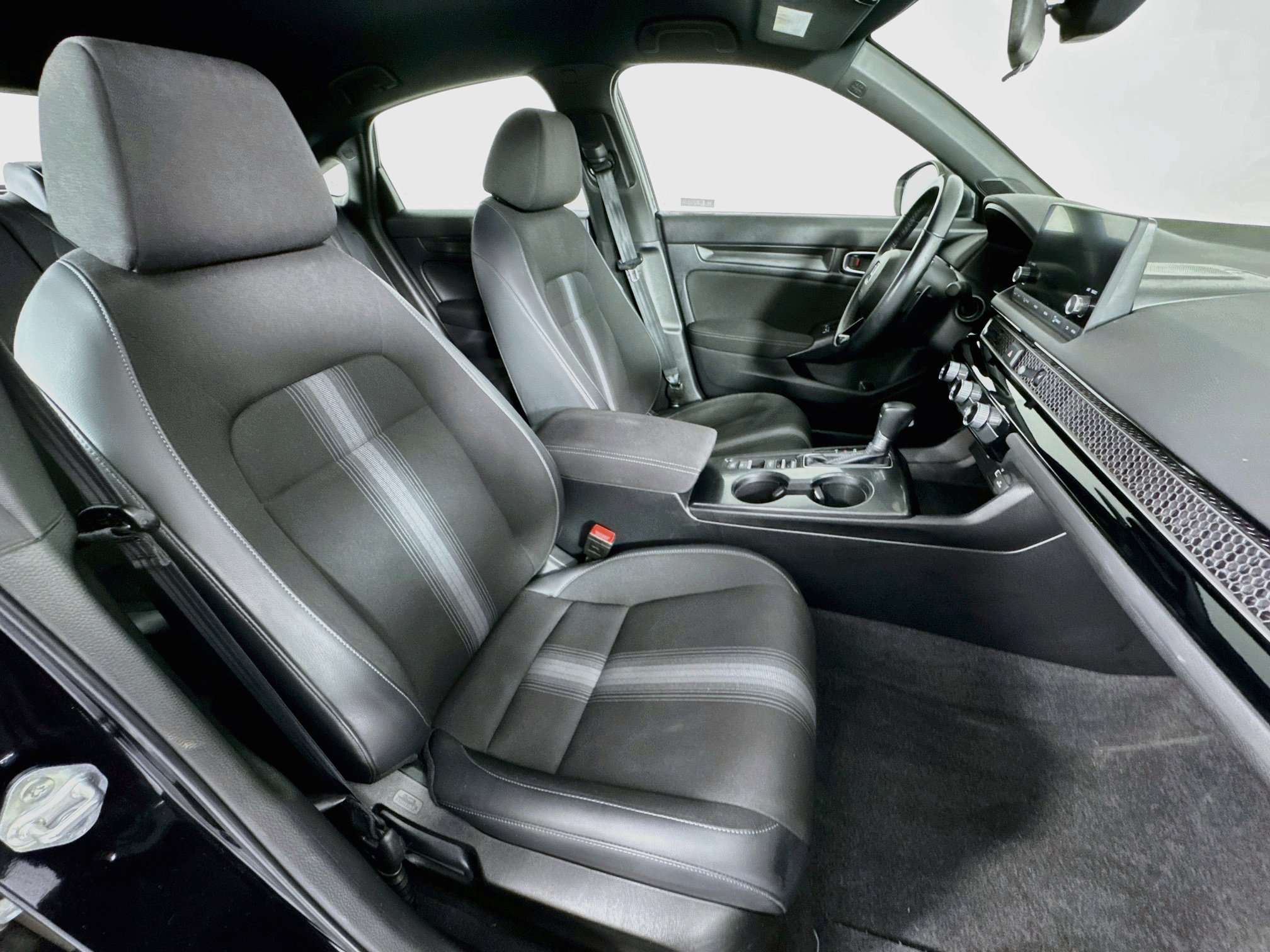 Certified 2022 Honda Civic Sport image 25
