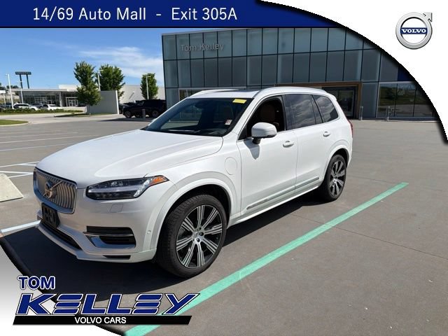 Used 2024 Volvo XC90 T8 Ultimate w/ Protection Package Premier AWD/4WD 360° Tour