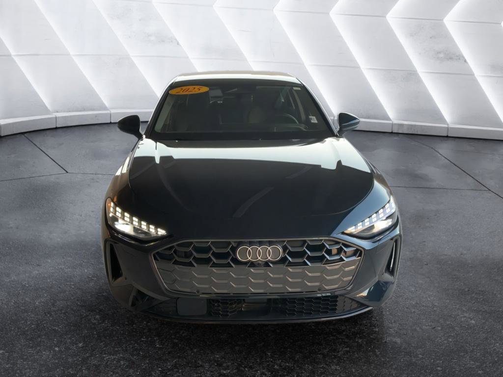 Used 2025 Audi A5 2.0T Premium Plus image 2
