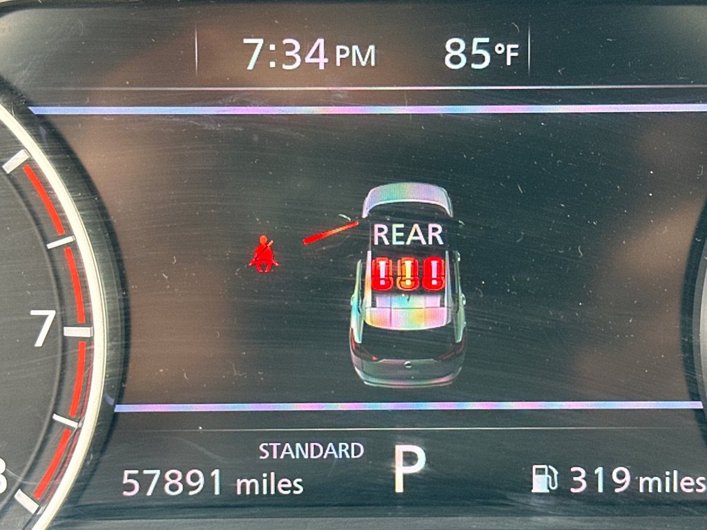 Used 2024 Nissan Rogue SV FWD image 9