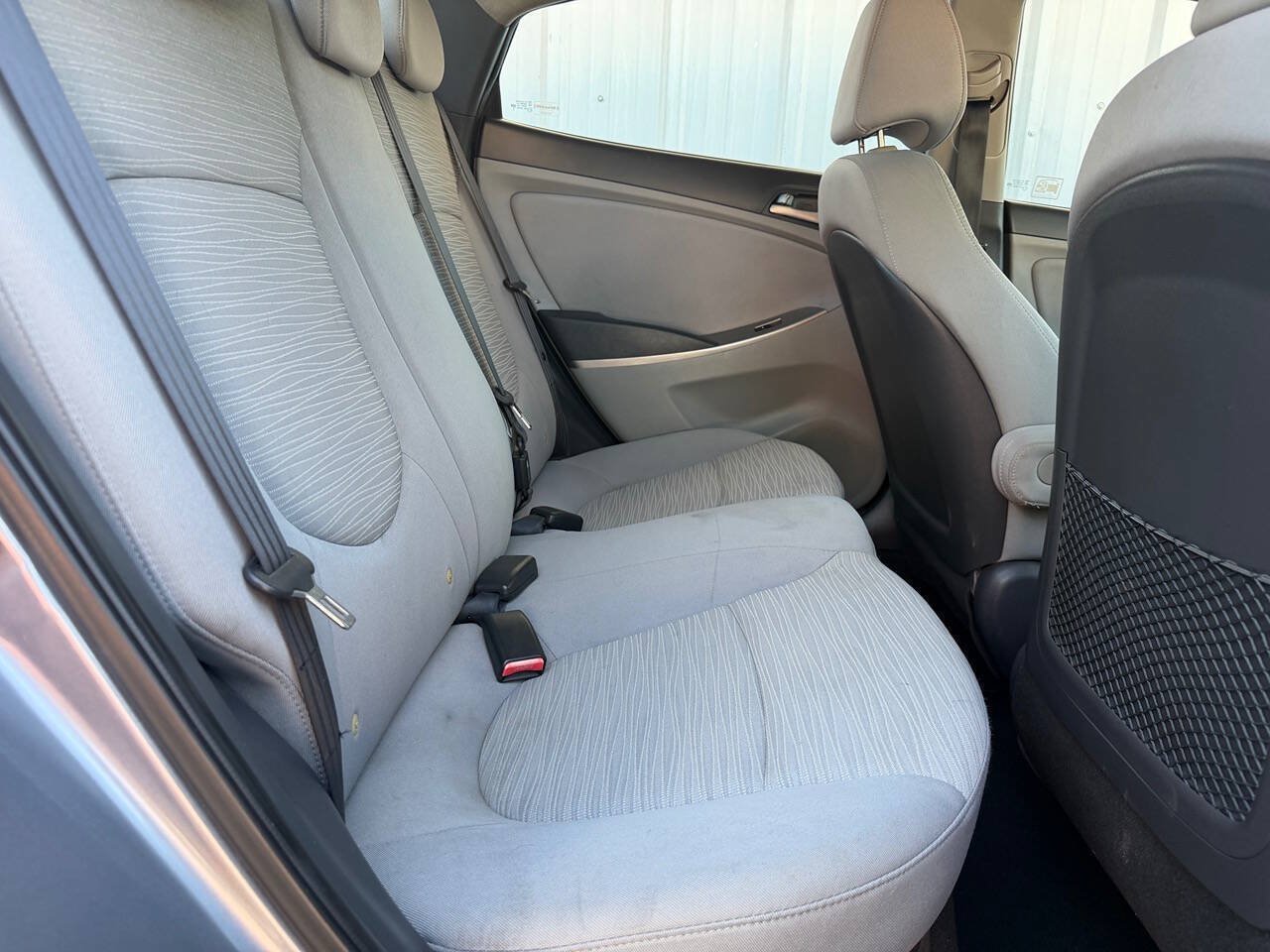 Used 2016 Hyundai Accent SE FWD image 17