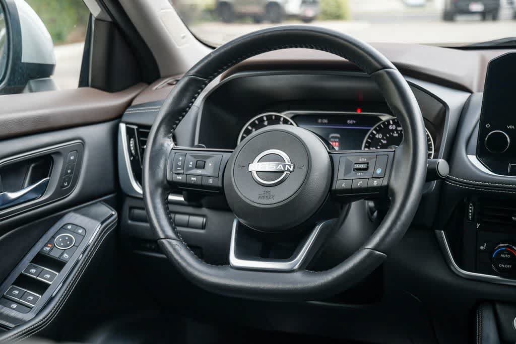 Used 2023 Nissan Rogue SL w/ SL Premium Package AWD/4WD image 11