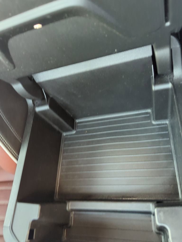 Used 2023 GMC Yukon Denali Ultimate image 33