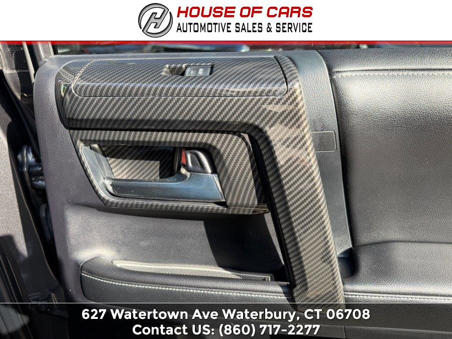 Used 2015 Toyota 4Runner Limited AWD/4WD image 57