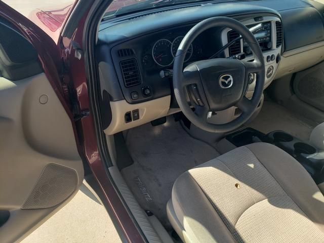 Used 2004 MAZDA Tribute LX w/ Luxury Pkg AWD/4WD image 11