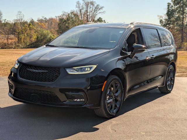 New 2026 Chrysler Pacifica Select w/ S Appearance Package FWD image 4