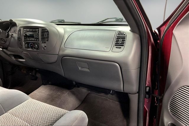 Used 2003 Ford F150 XLT AWD/4WD image 22