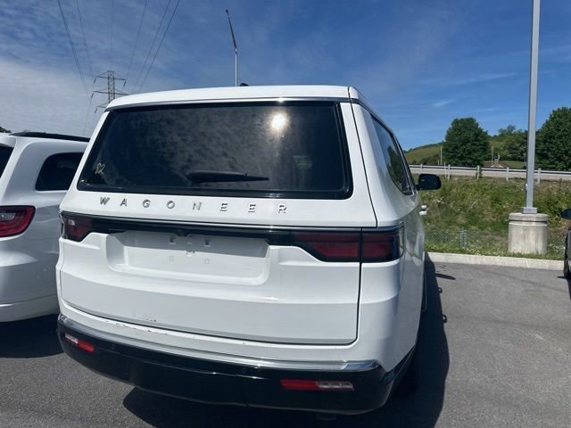 Used 2024 Jeep Wagoneer L 4WD image 22
