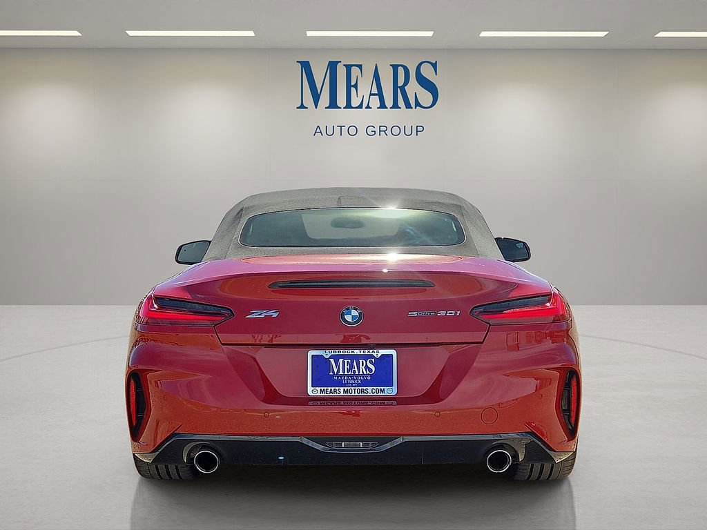 Used 2026 BMW Z4 sDrive30i image 4