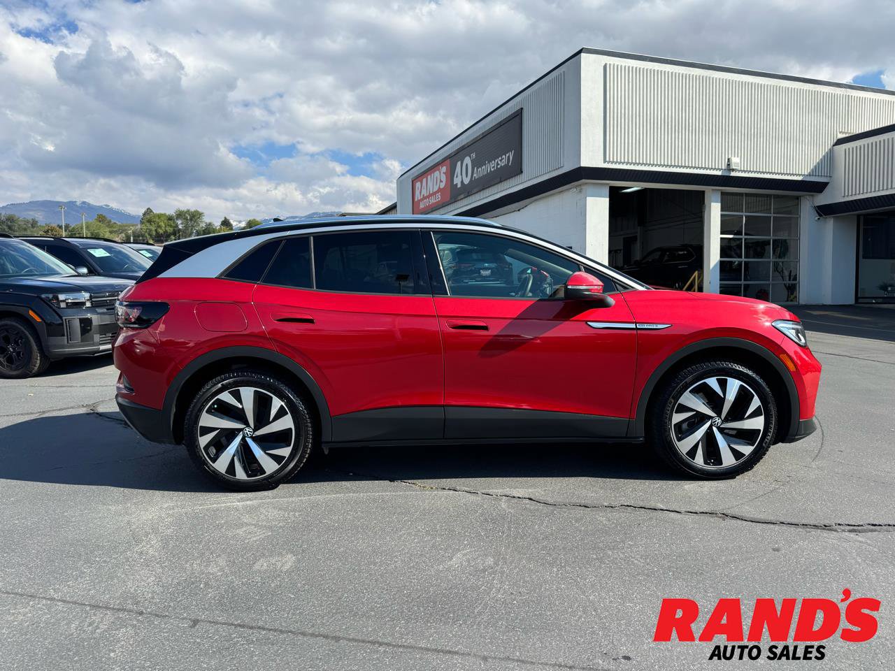 Used 2022 Volkswagen ID.4 Pro S w/ Gradient Package