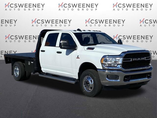 New 2024 RAM 3500 Tradesman w/ Chrome Appearance Group
