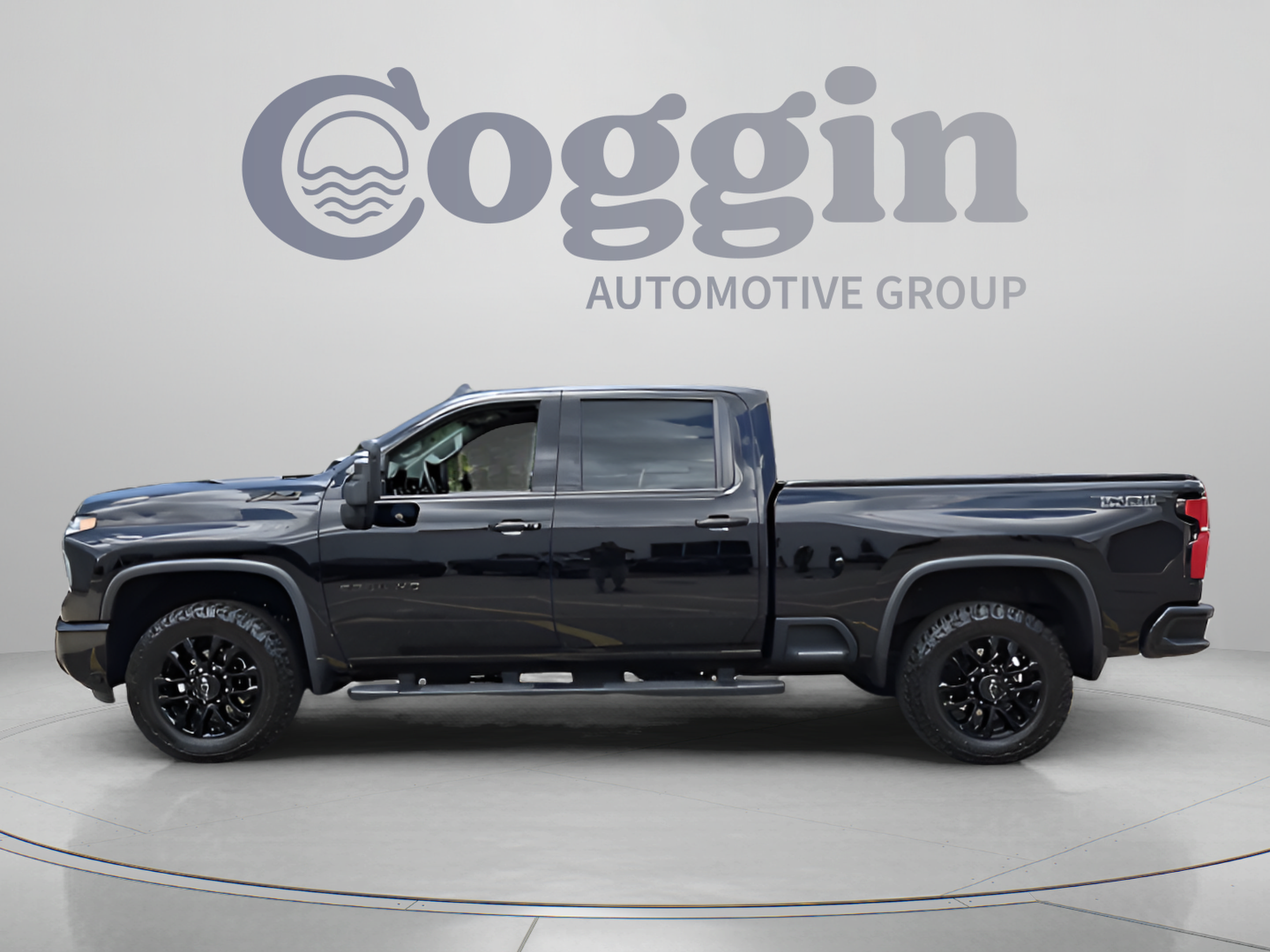 Certified 2025 Chevrolet Silverado 2500 LTZ w/ Trail Boss Package AWD/4WD image 2