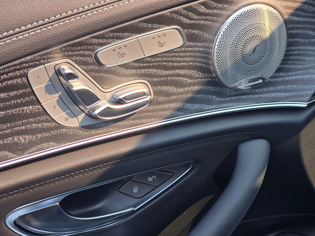 Used 2022 Mercedes-Benz E 53 AMG 4MATIC Sedan image 38