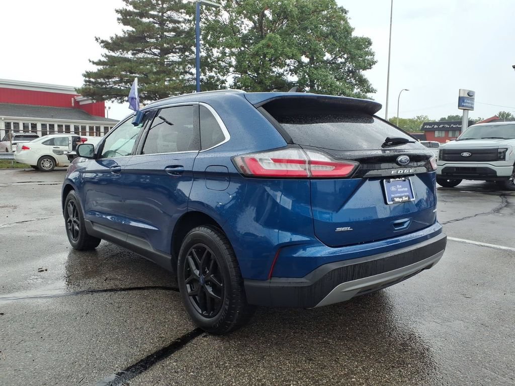 Used 2021 Ford Edge SEL w/ Convenience Package AWD/4WD image 8