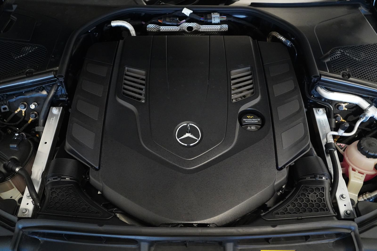 Used 2023 Mercedes-Benz S 580 4MATIC Sedan image 29