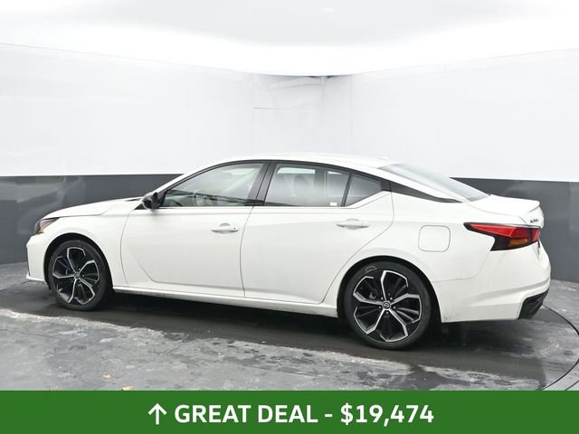 Used 2024 Nissan Altima 2.5 SR image 8