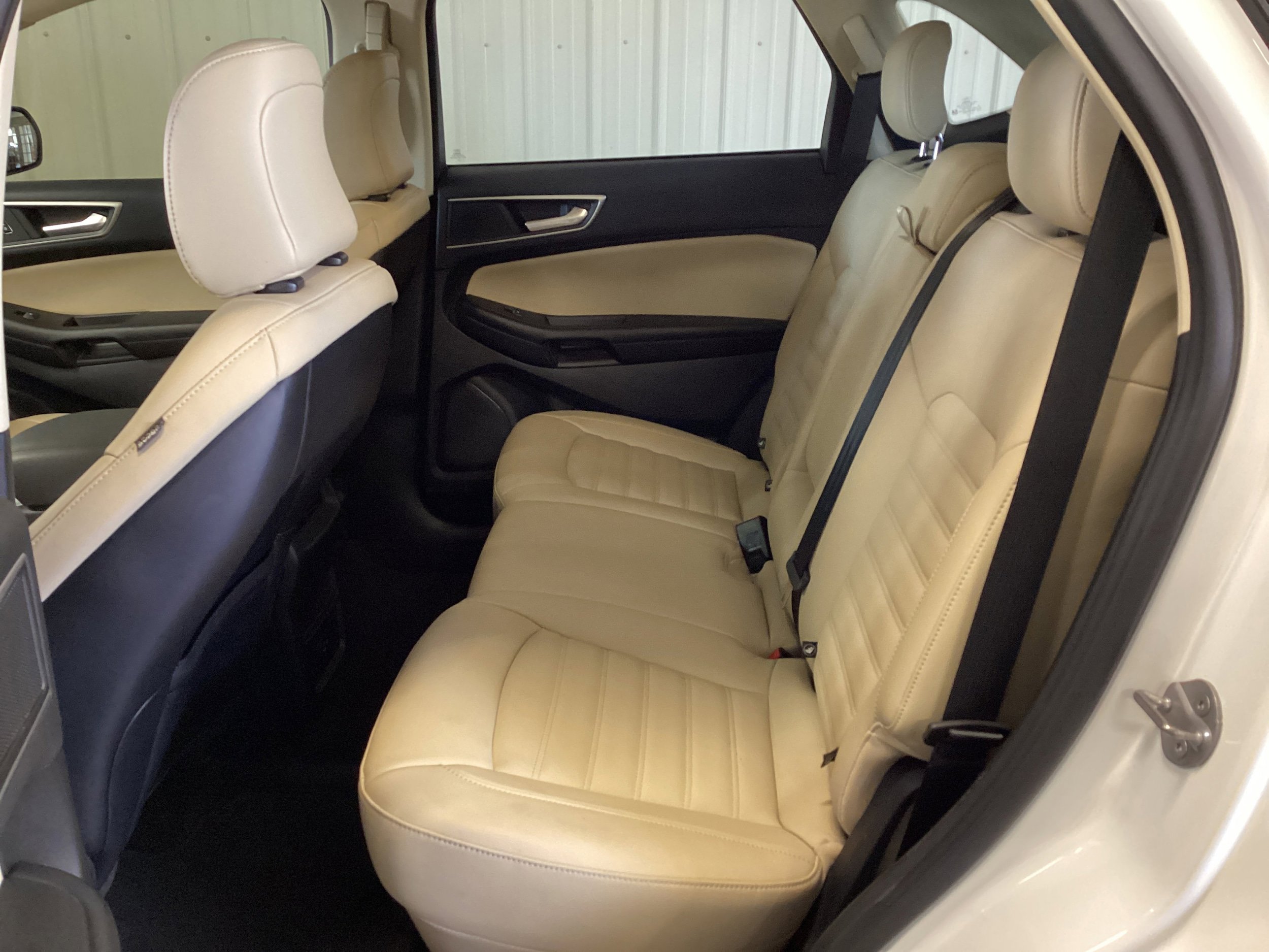 Used 2022 Ford Edge SEL AWD/4WD image 29