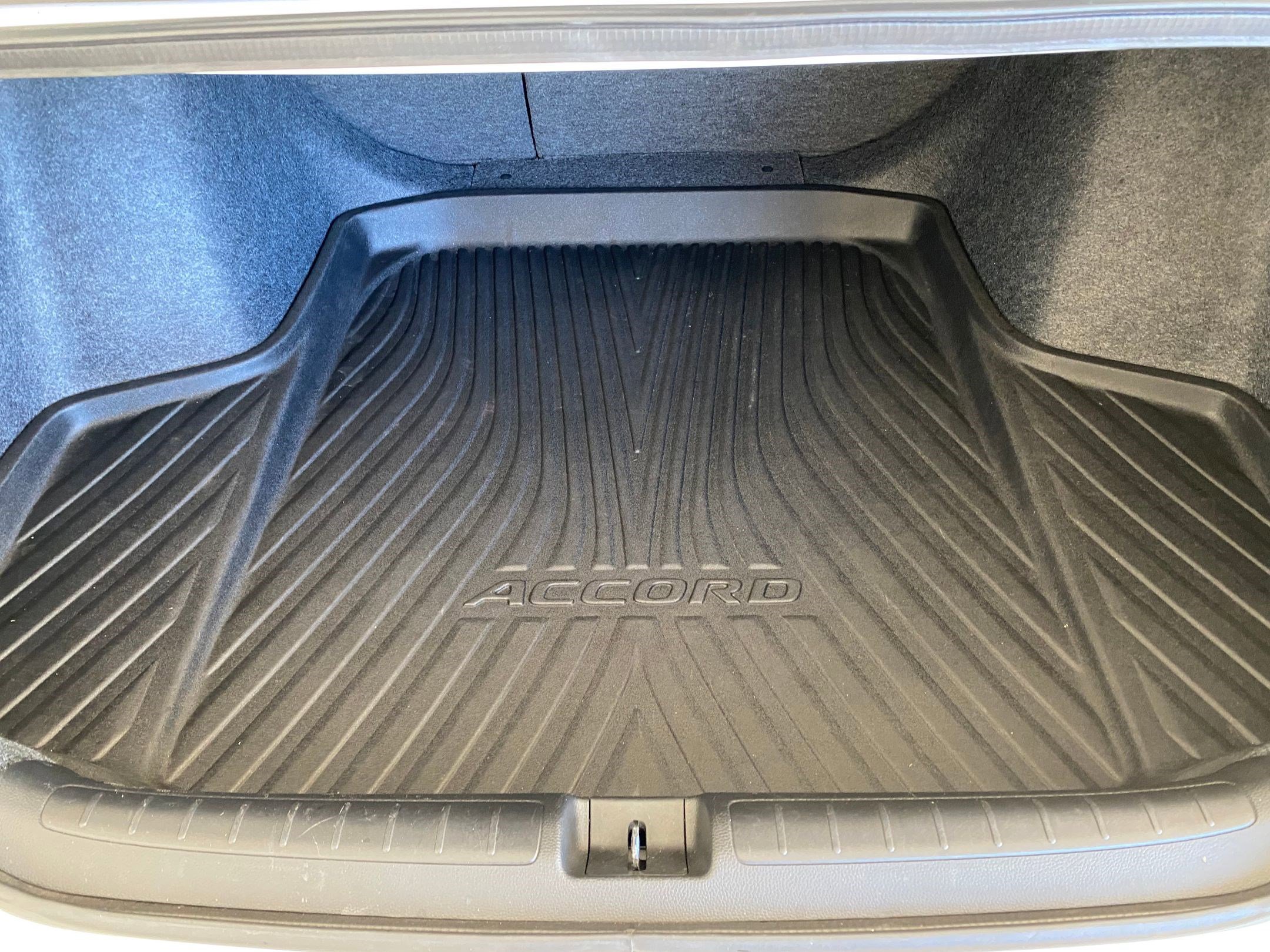 Used 2022 Honda Accord Touring image 31