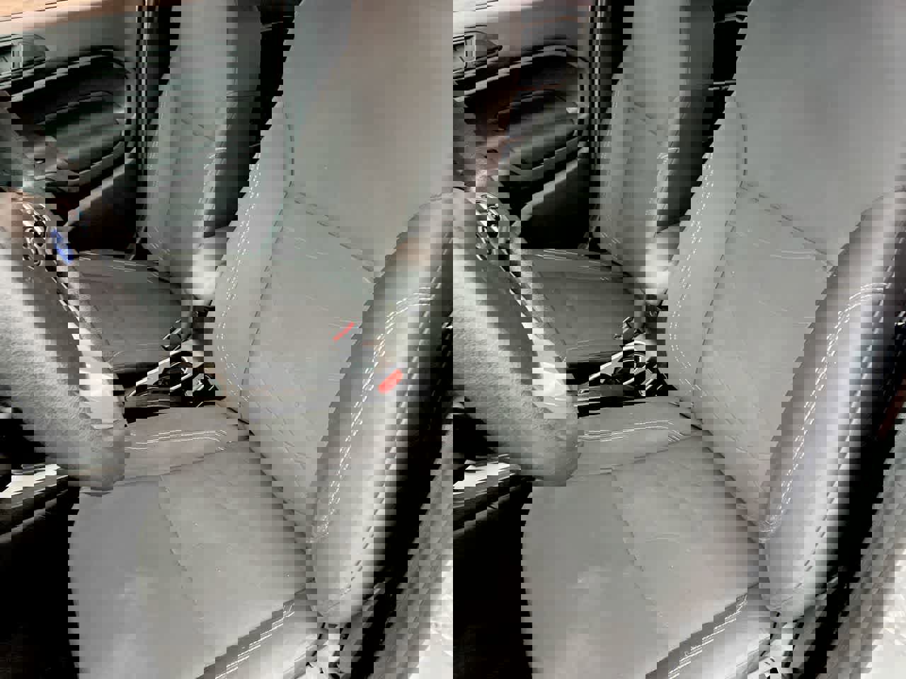 Used 2017 Ford Fiesta SE image 12