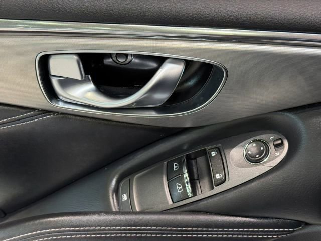 Used 2019 INFINITI Q60 3.0t Luxe RWD image 12