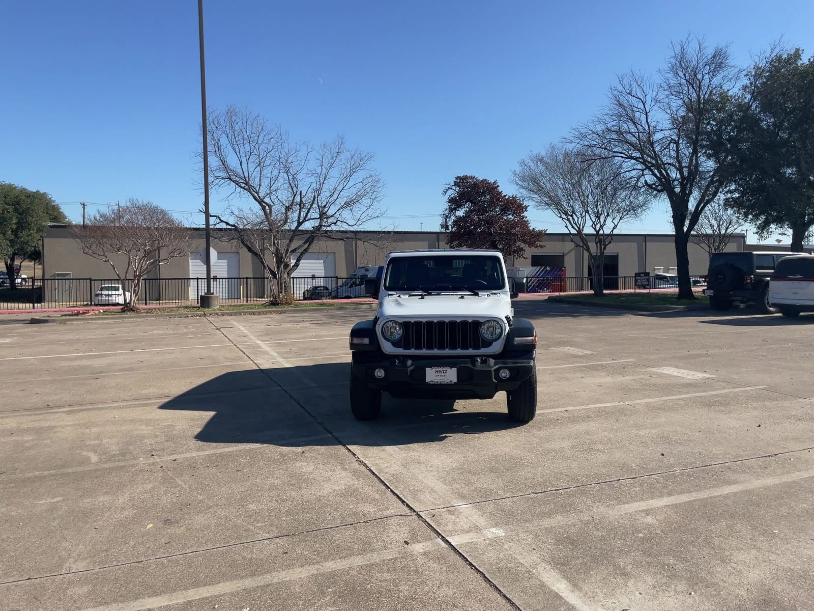 Used 2025 Jeep Wrangler Sport S image 16