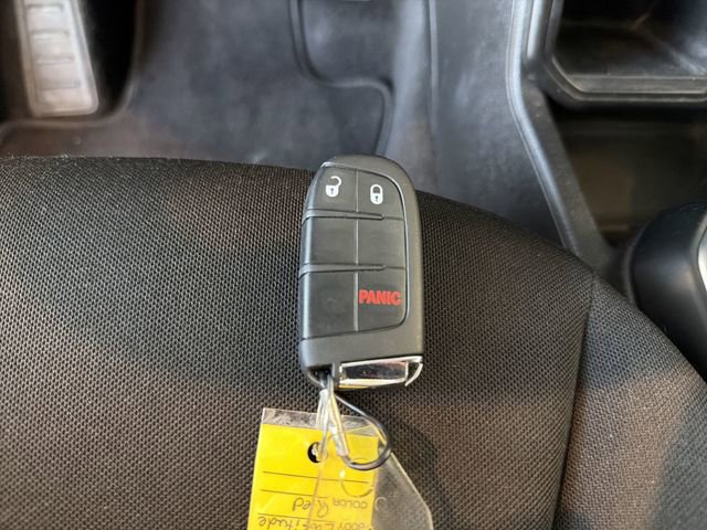 Used 2019 Jeep Renegade Latitude image 28