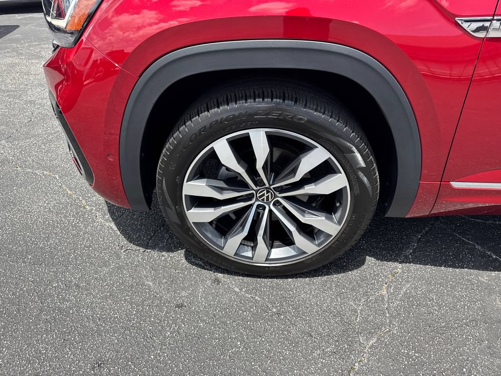 Used 2023 Volkswagen Atlas Cross Sport SEL Premium R-Line AWD/4WD image 12