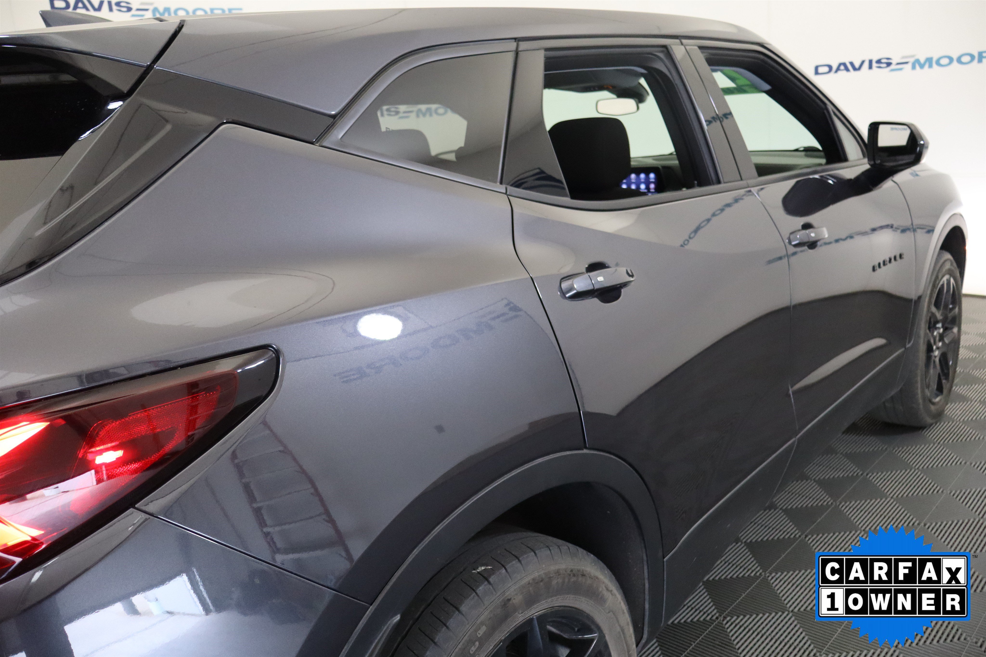Used 2022 Chevrolet Blazer LT w/ LPO, Black Accent Package FWD image 7