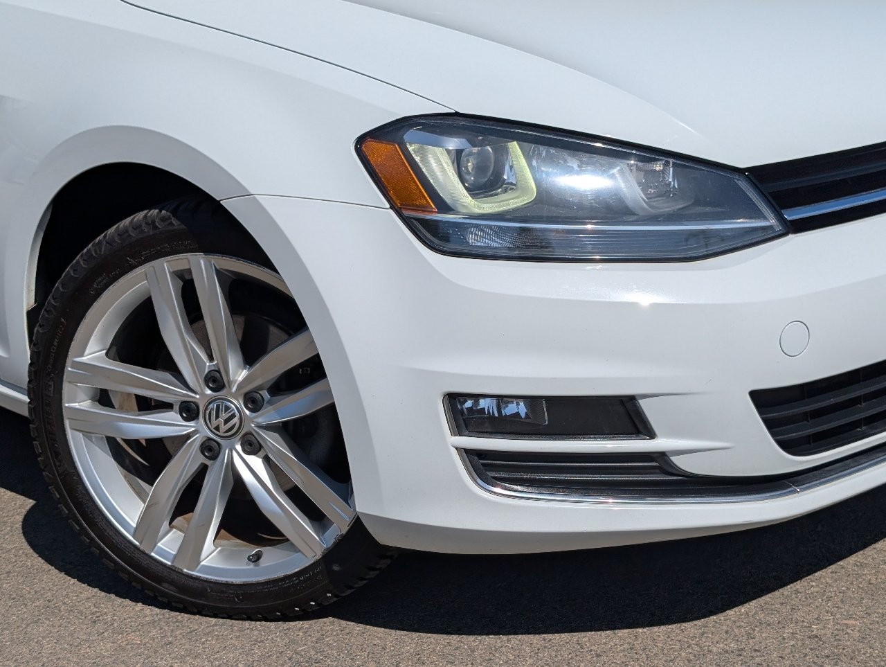 Used 2015 Volkswagen Golf TDI SEL FWD image 10