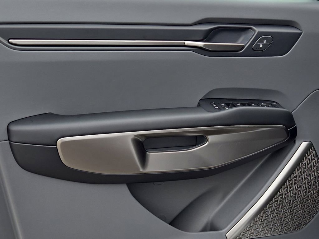 New 2026 Kia EV9 Light image 15