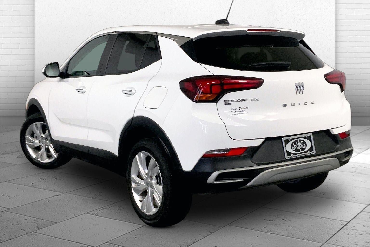 Used 2025 Buick Encore GX Preferred AWD/4WD image 11