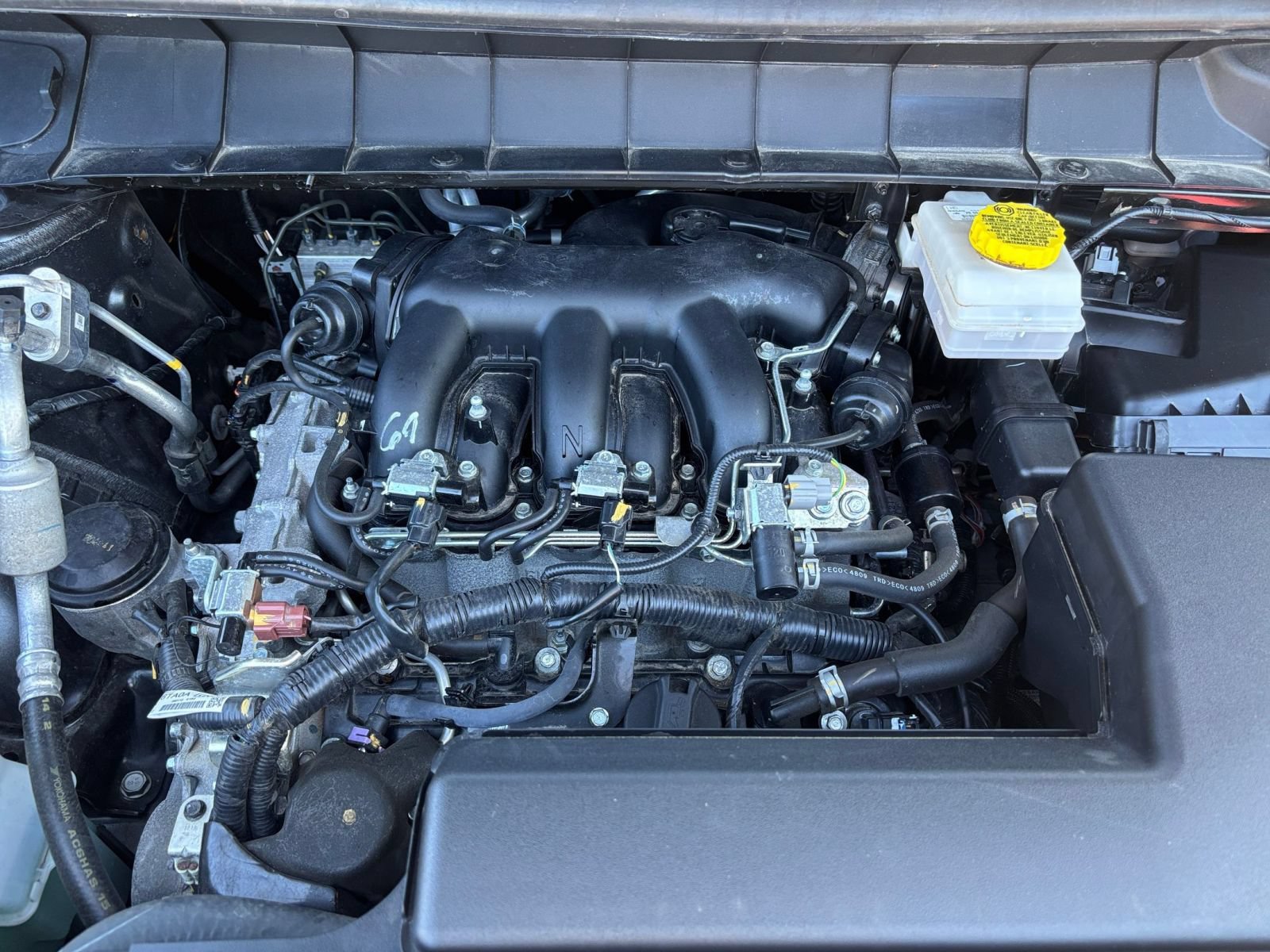Used 2025 Nissan Pathfinder SV AWD/4WD image 25