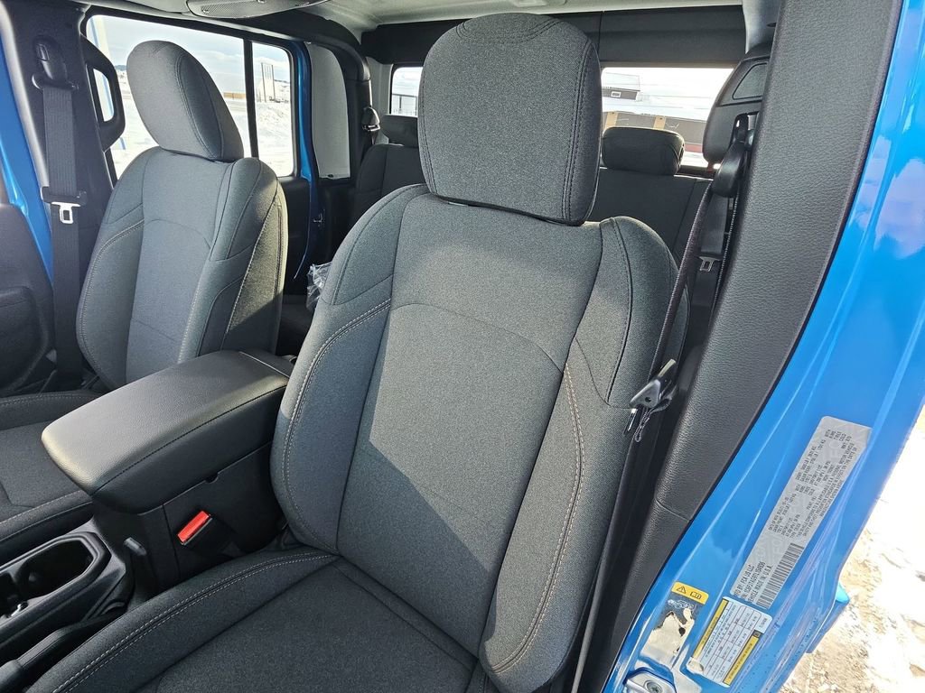 New 2026 Jeep Gladiator Sport image 32