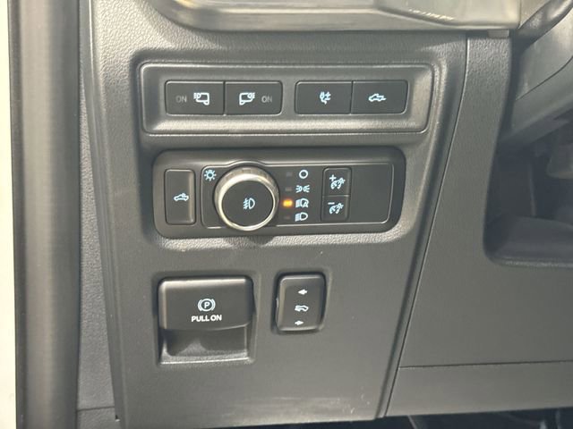 Used 2021 Ford F150 Lariat w/ Tow Technology Package image 35