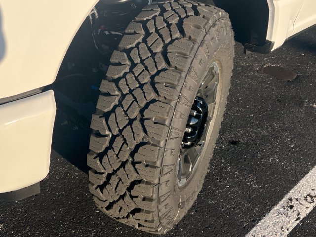 New 2027 Ford F250 Lariat w/ Tremor Off-Road Package AWD/4WD image 13