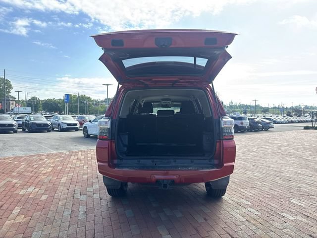 Used 2019 Toyota 4Runner SR5 RWD image 29