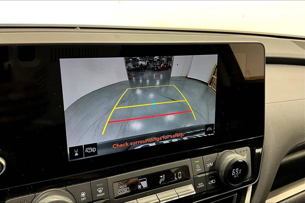 Used 2025 Toyota Grand Highlander AWD image 29