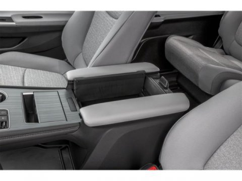 New 2026 Toyota Sienna LE FWD image 16