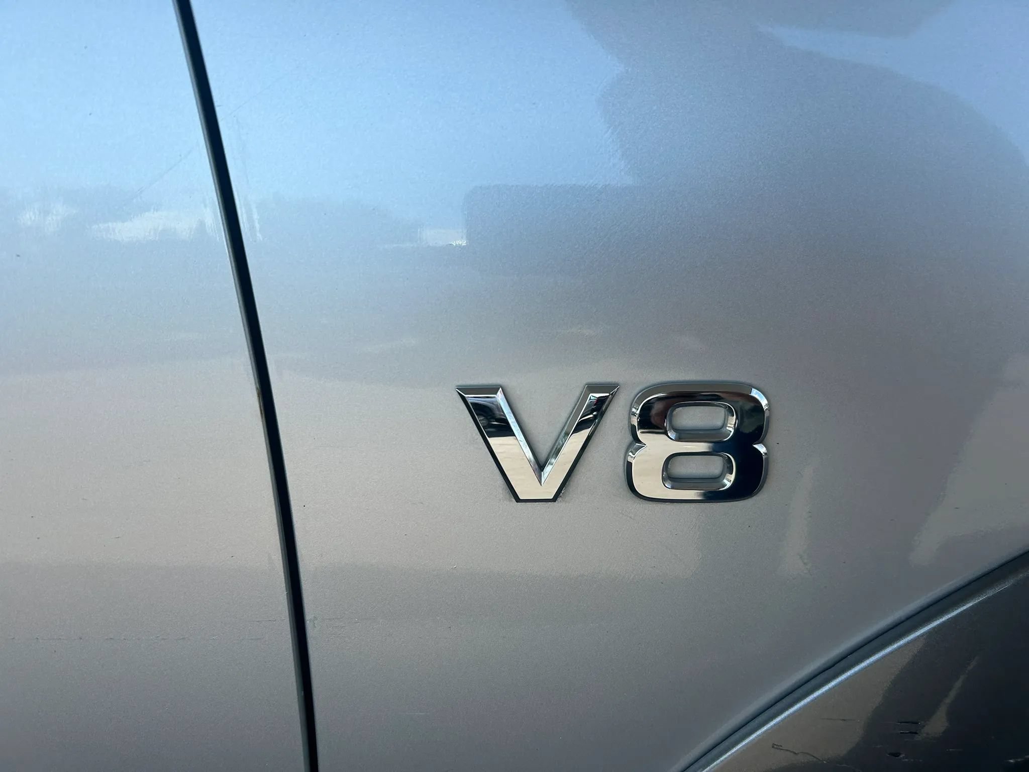 Used 2019 Nissan Armada SL w/ Premium Package AWD/4WD image 3