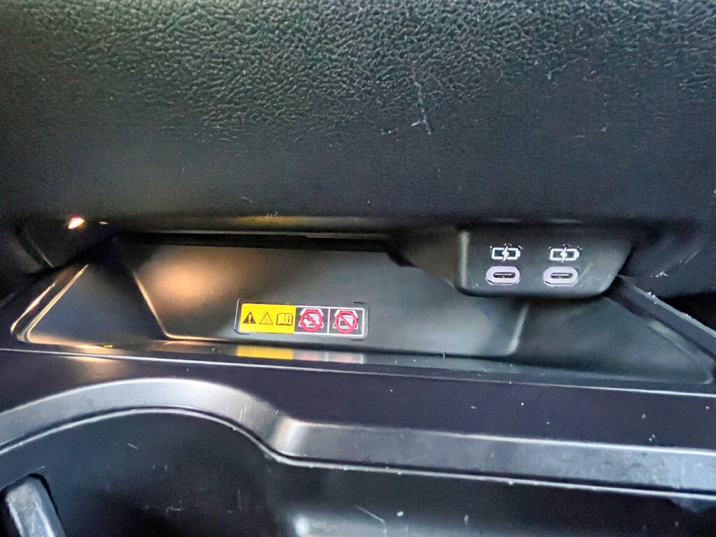 Used 2023 Lexus UX 250h AWD w/ Premium Package image 53