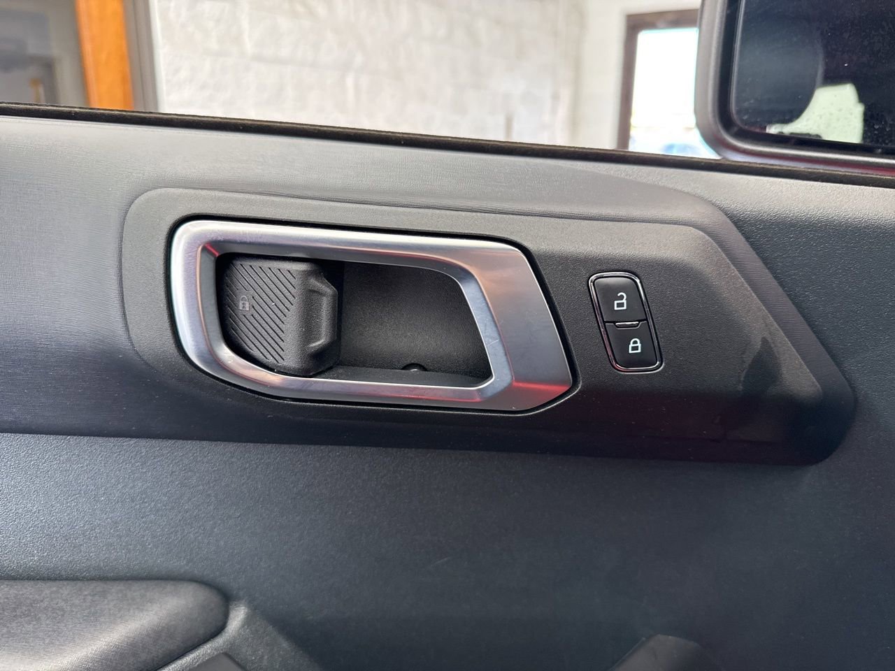 Used 2024 Ford Bronco Badlands w/ Sasquatch Package image 36