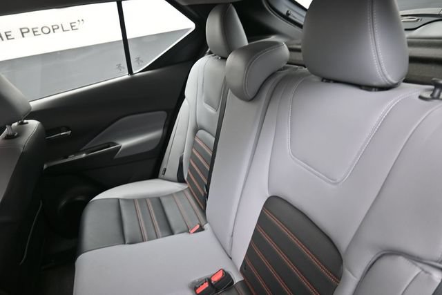 Used 2023 Nissan Kicks SR w/ SR Premium Package FWD image 20
