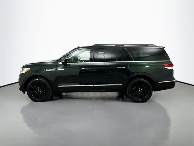 Used 2024 Lincoln Navigator L Black Label image 4