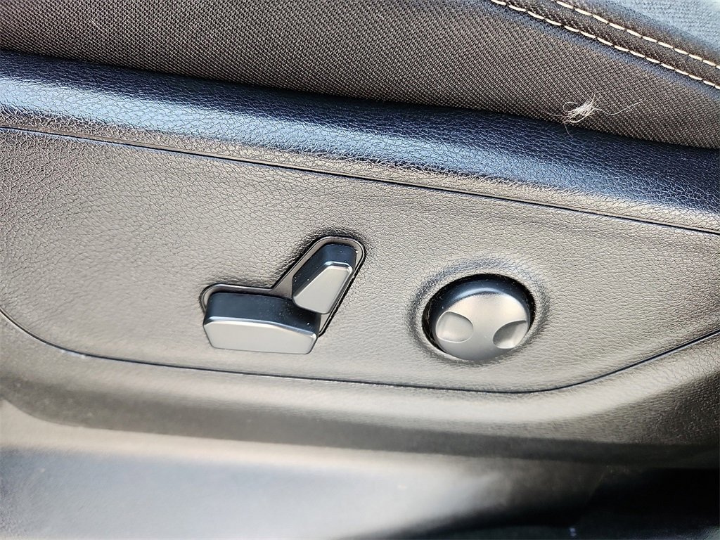 Used 2022 RAM 1500 Lone Star image 11