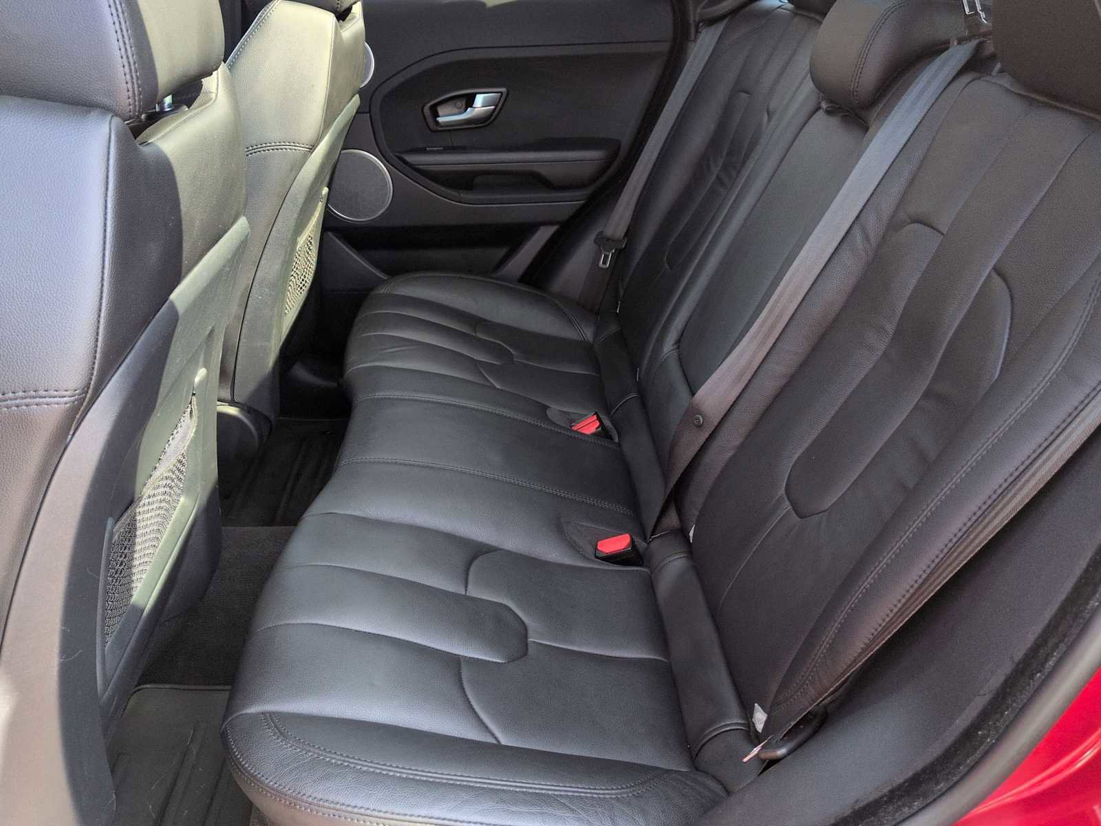 Used 2014 Land Rover Range Rover Evoque Pure Premium image 20