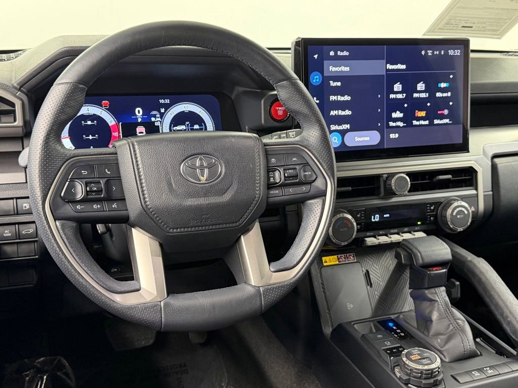 Used 2025 Toyota 4Runner TRD Off-Road Premium AWD/4WD image 37